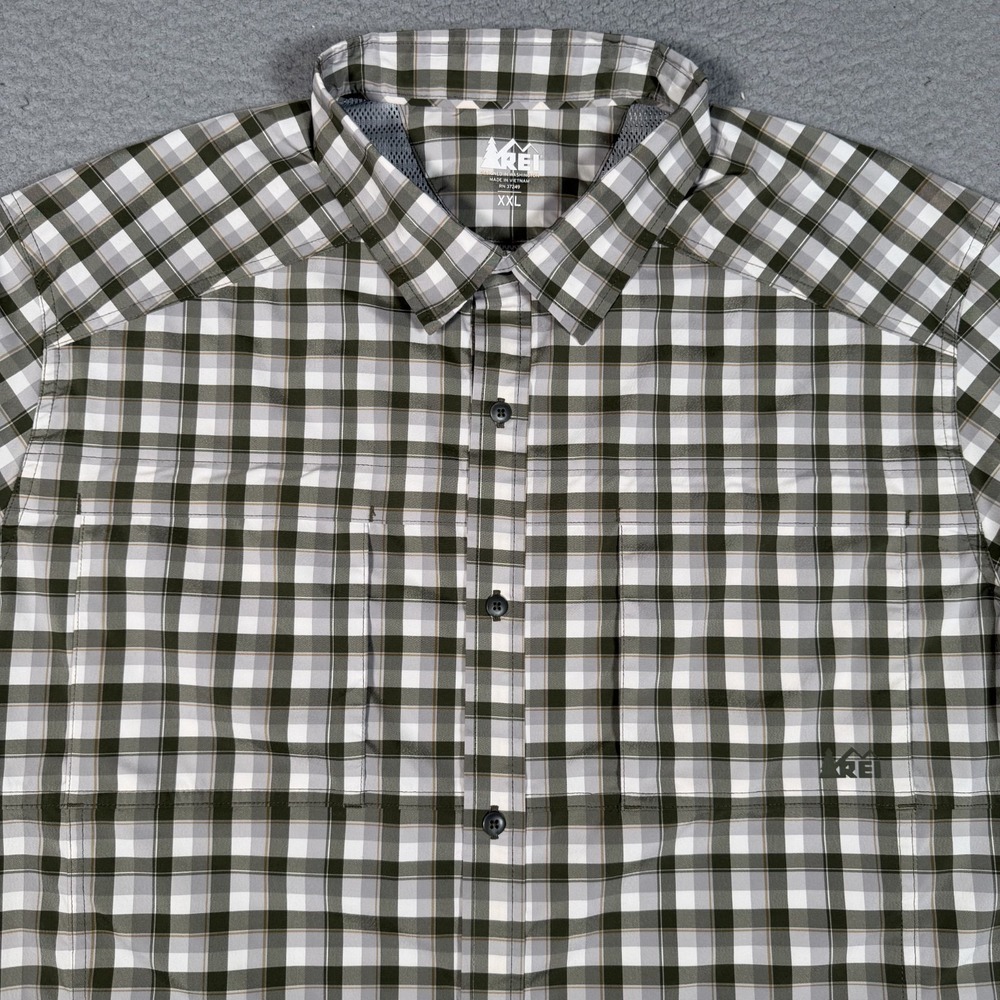 REI Shirt Mens XXL Green Plaid Vented Lightweight Casual Preppy Outdoor Hiking